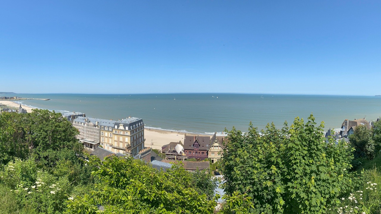 Photo of Others in Trouville-sur-Mer