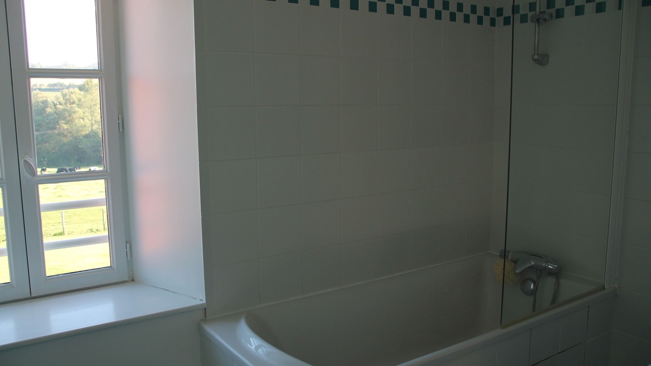 Photo of Bathroom in Wimille