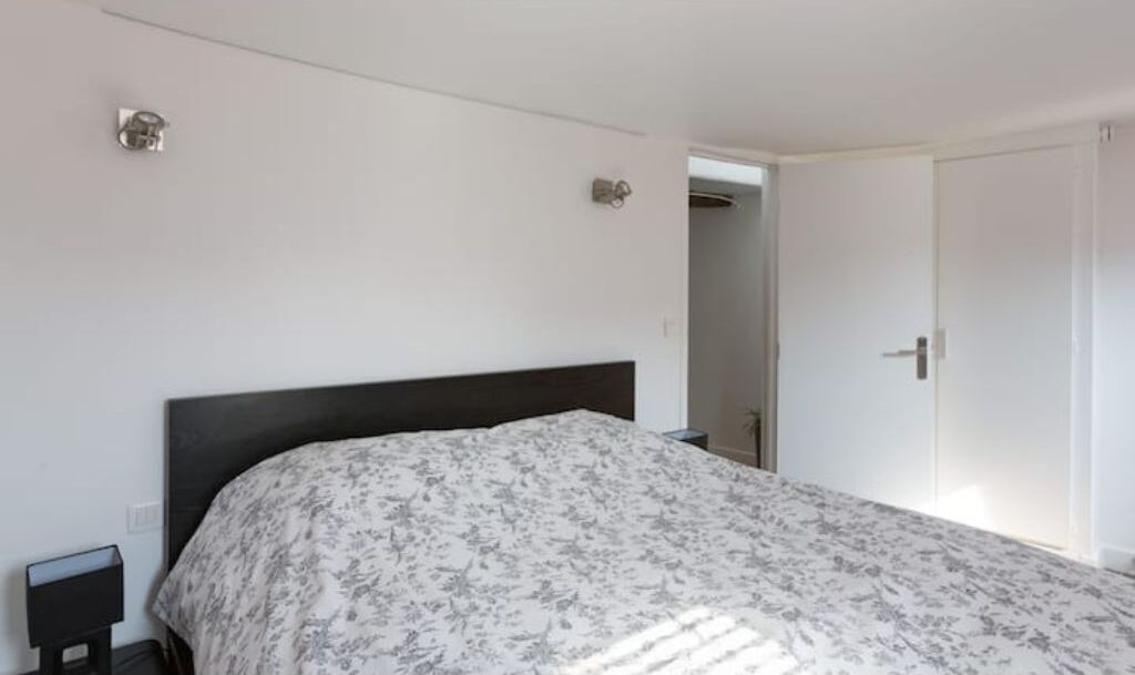 Photo of Bedroom in Vivienne