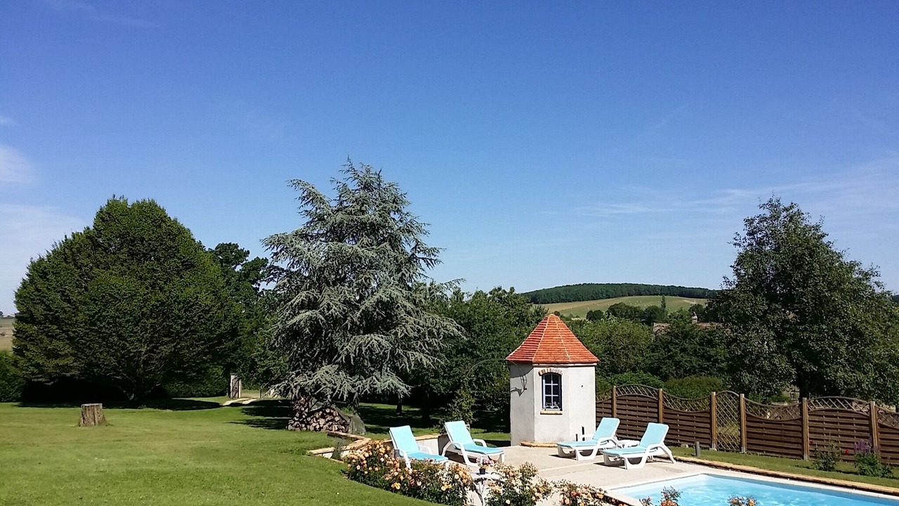 Photo of Outdoor in Provency