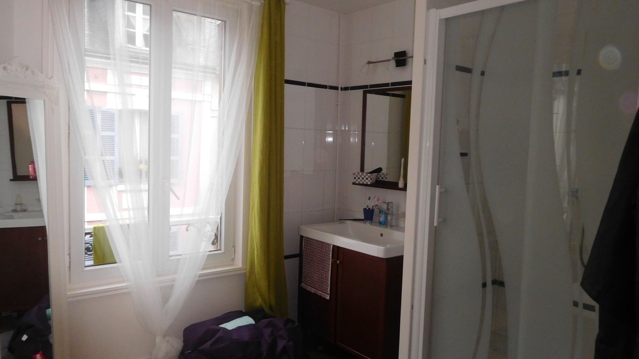Photo of Bathroom in Trouville-sur-Mer