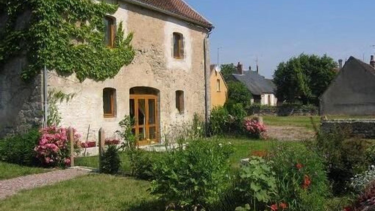 Photo of Outdoor in Dirol