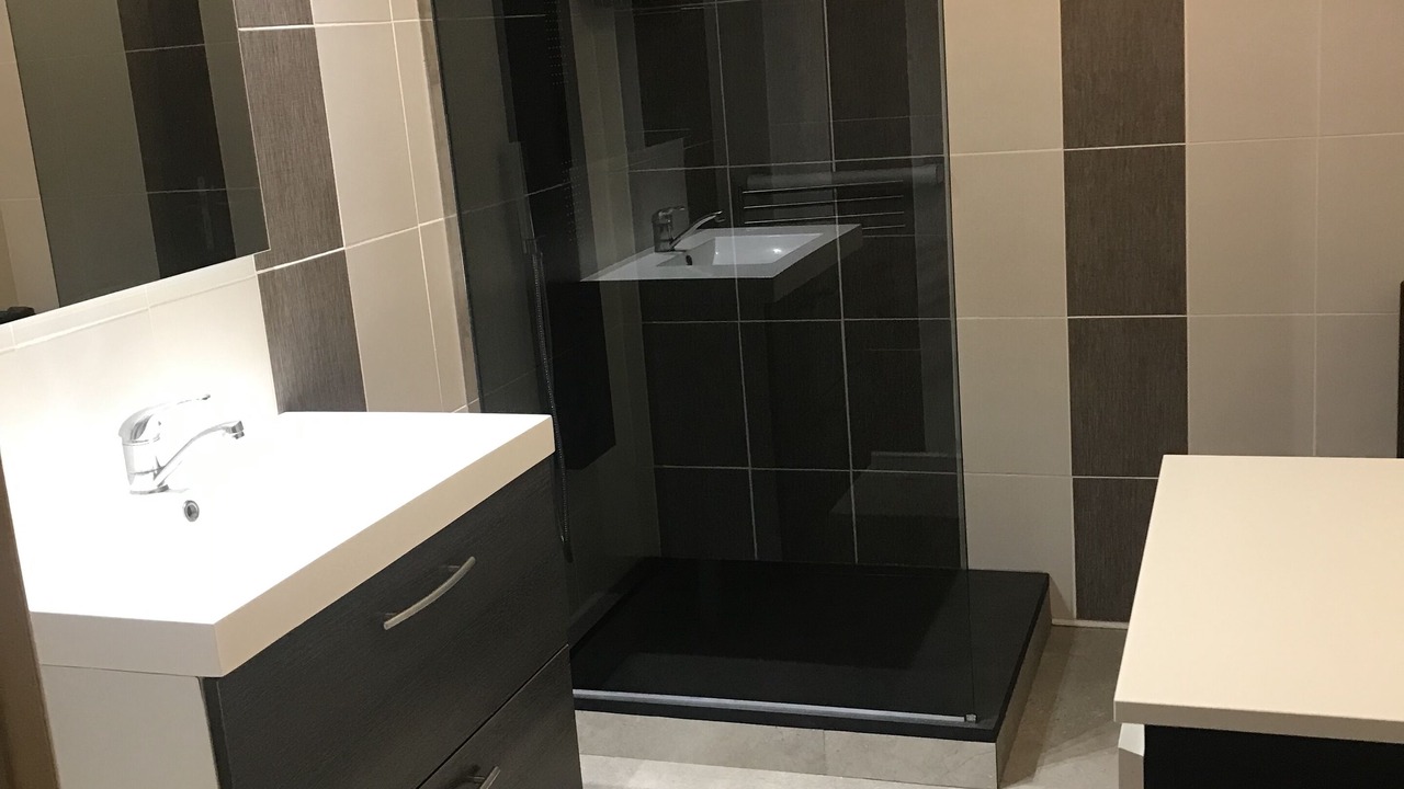 Photo of Bathroom in La Capelle-les-Boulogne