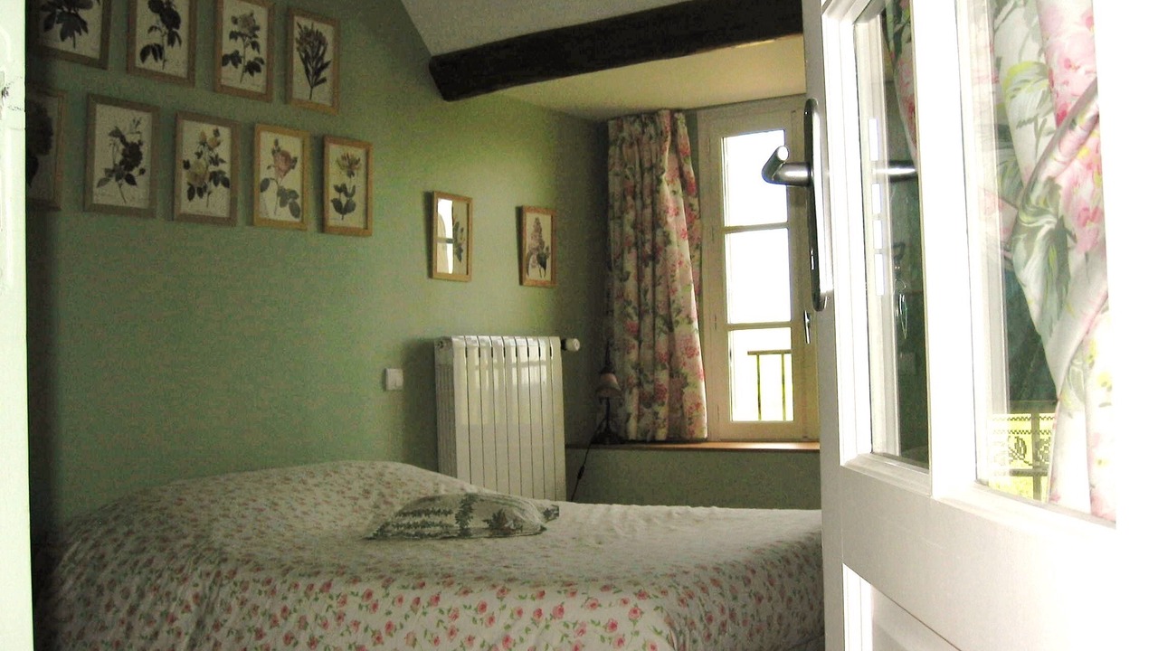 Photo of Bedroom in Change