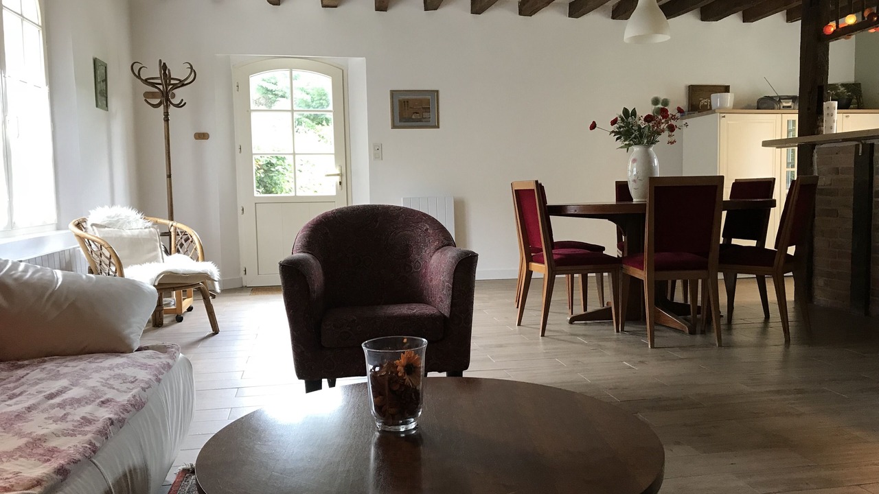 Photo of Livingroom in Vannes-sur-Cosson