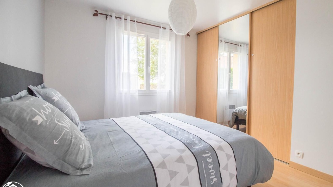 Photo of Bedroom in Saint-Ignat
