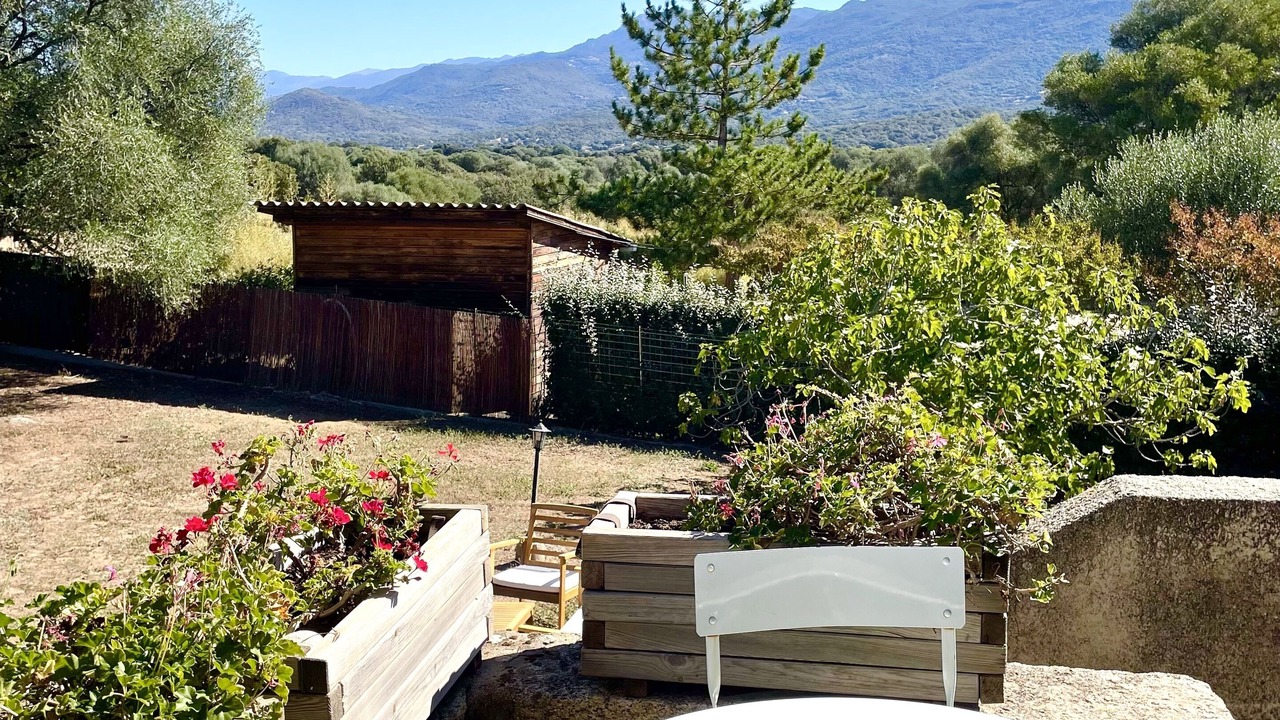 Photo of Outdoor in Serra-di-Ferro