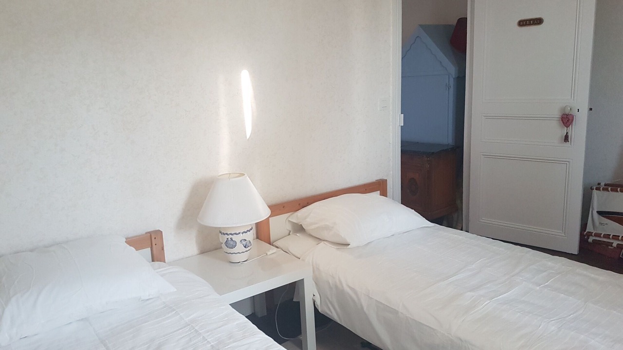 Photo of Bedroom in Trouville-sur-Mer
