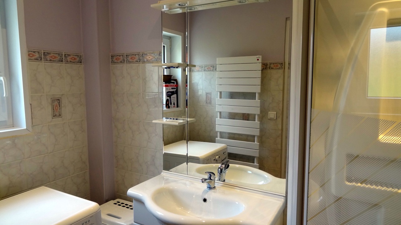 Photo of Bathroom in Vacqueriette-Erquieres