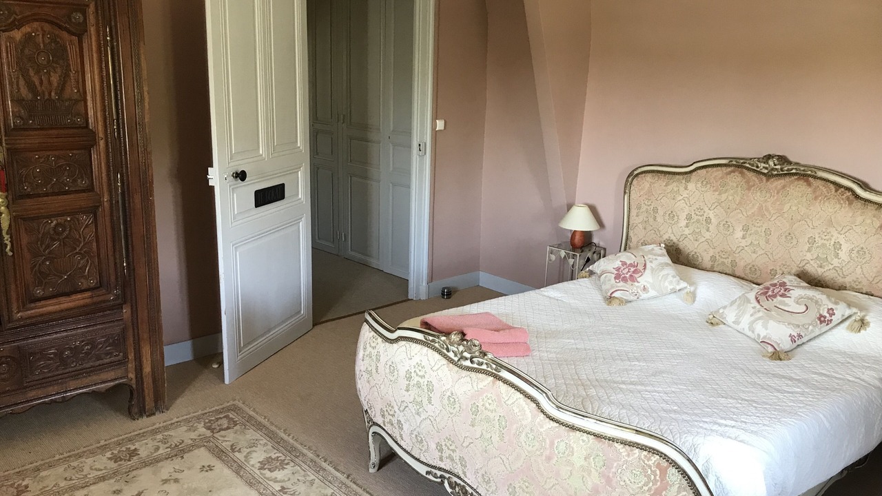 Photo of Bedroom in Journet