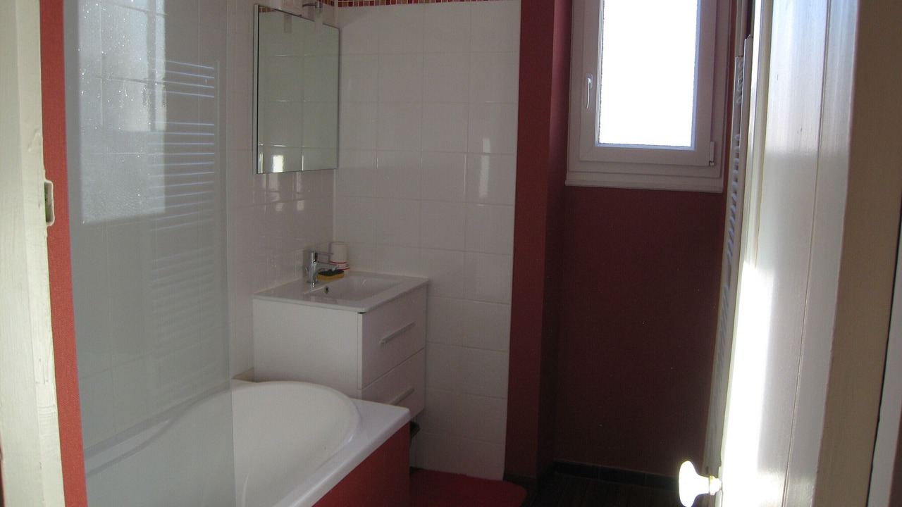 Photo of Bathroom in Champmotteux