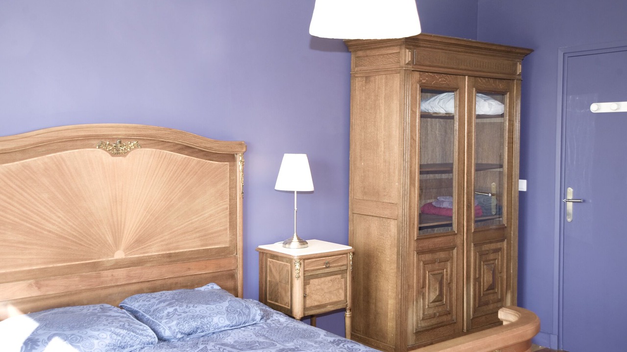 Photo of Bedroom in Lisbourg