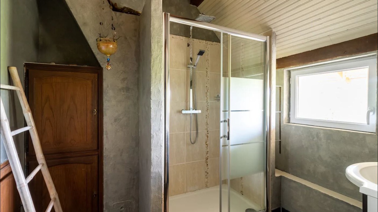 Photo of Bathroom in Baulne-en-Brie