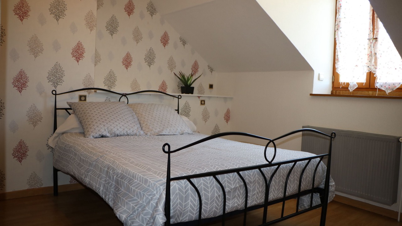 Photo of Bedroom in Larchant