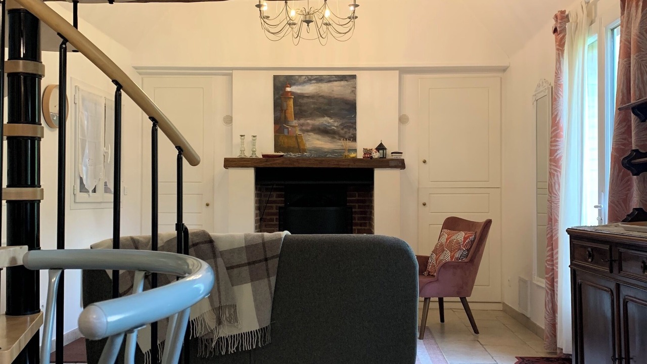 Photo of Livingroom in Pende