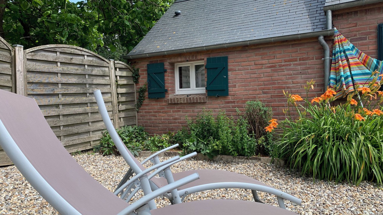Photo of Outdoor in Pende