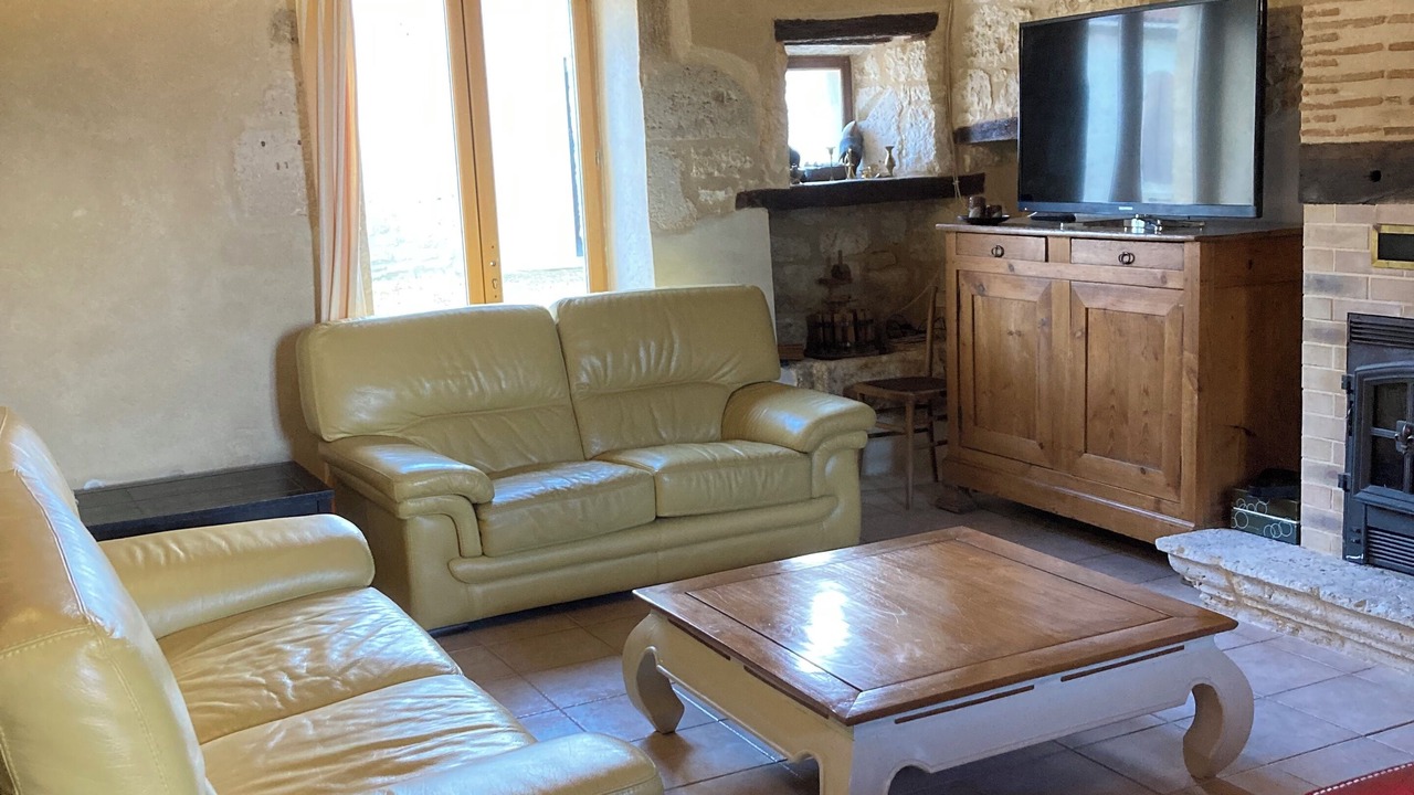 Photo of Livingroom in Puyguilhem