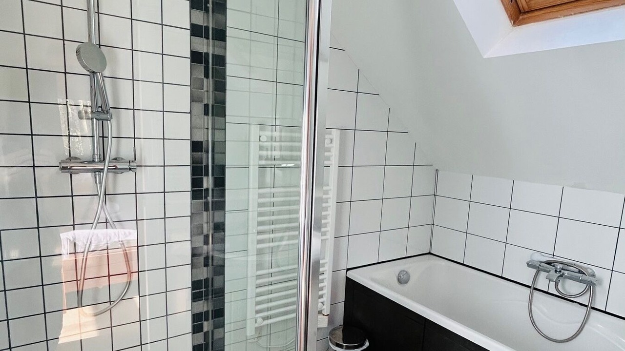 Photo of Bathroom in Trouville-sur-Mer