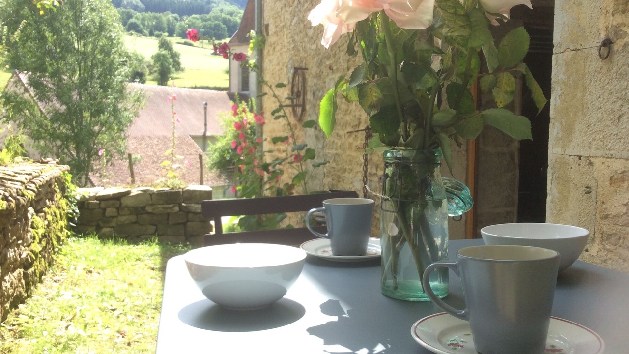 Photo of Outdoor in Ivrey
