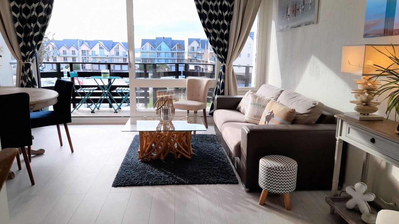 Photo of Livingroom in Deauville