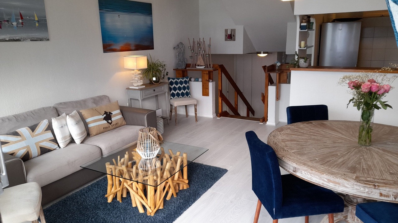 Photo of Livingroom in Deauville
