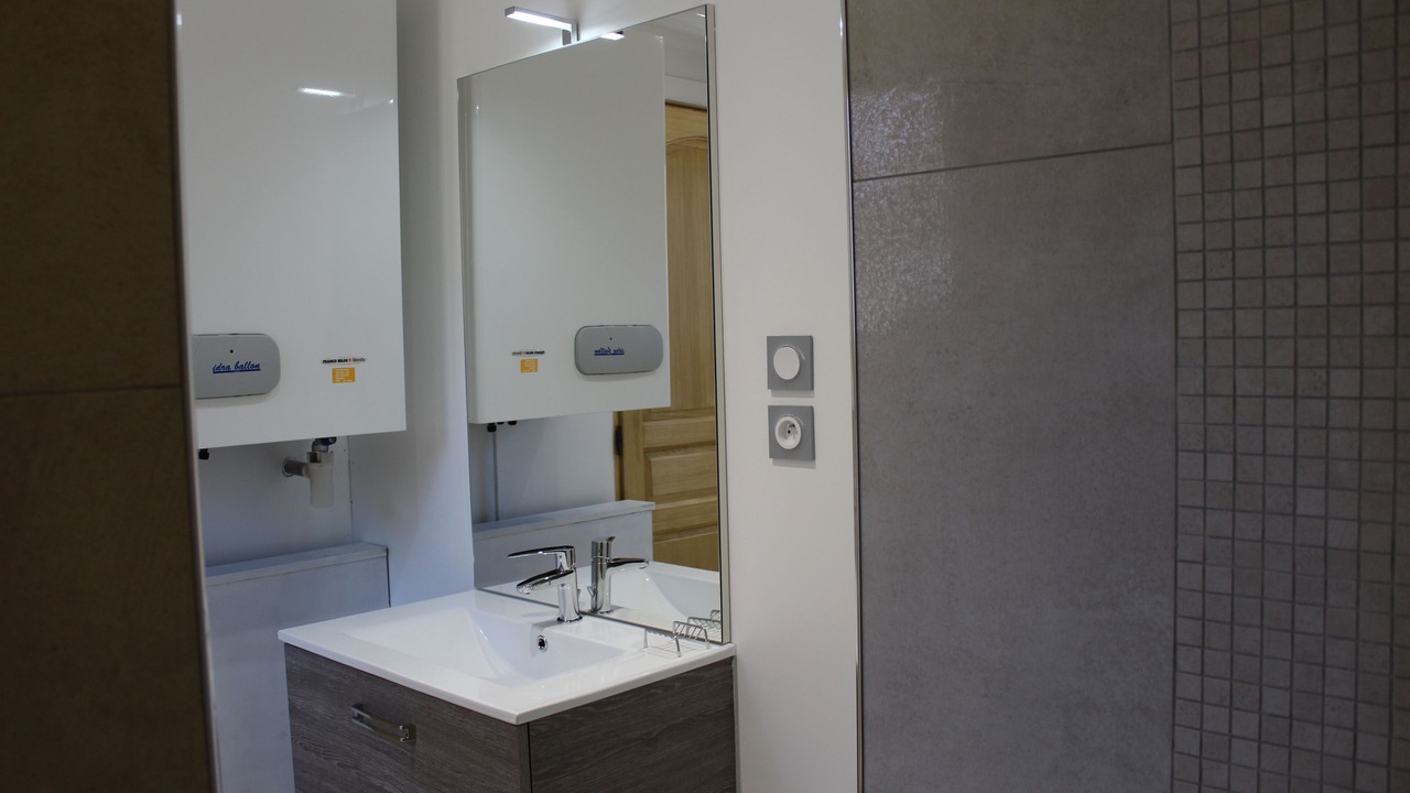 Photo of Bathroom in Campagne-les-Hesdin
