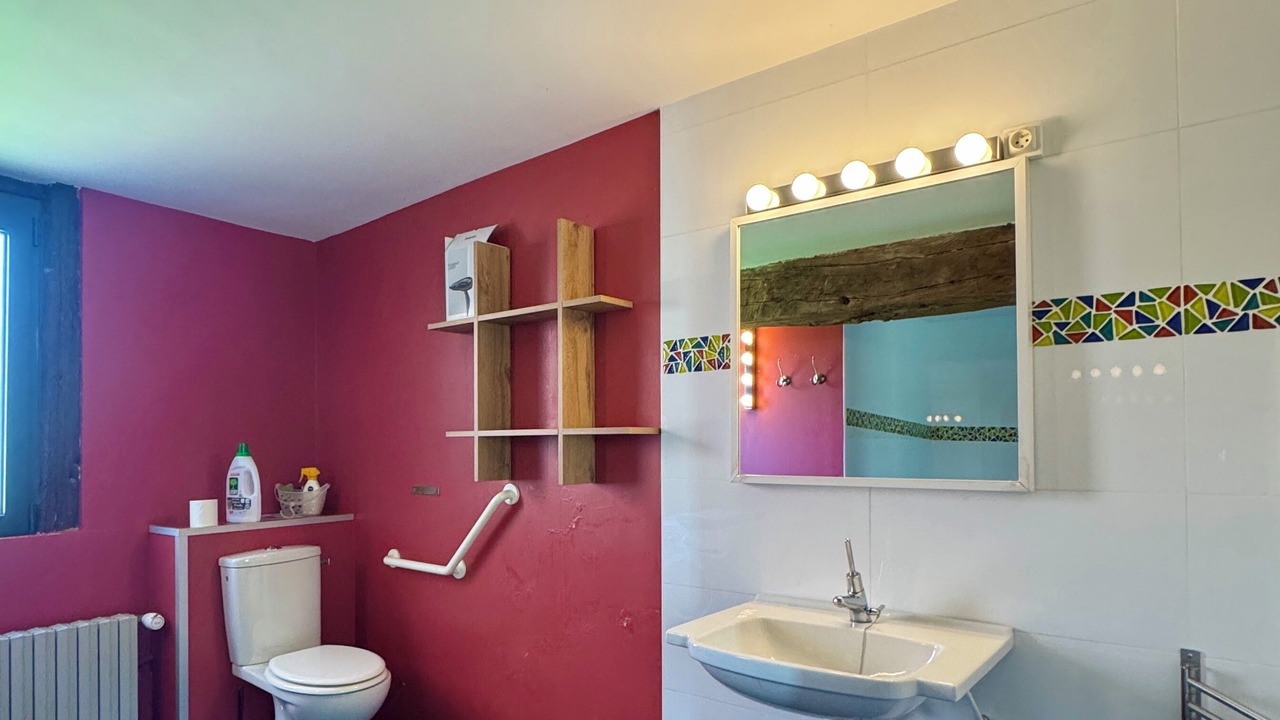 Photo of Bathroom in Flancourt-Catelon