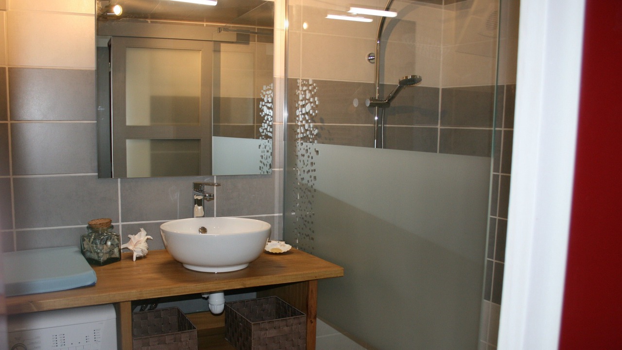 Photo of Bathroom in Saint-Valery-sur-Somme