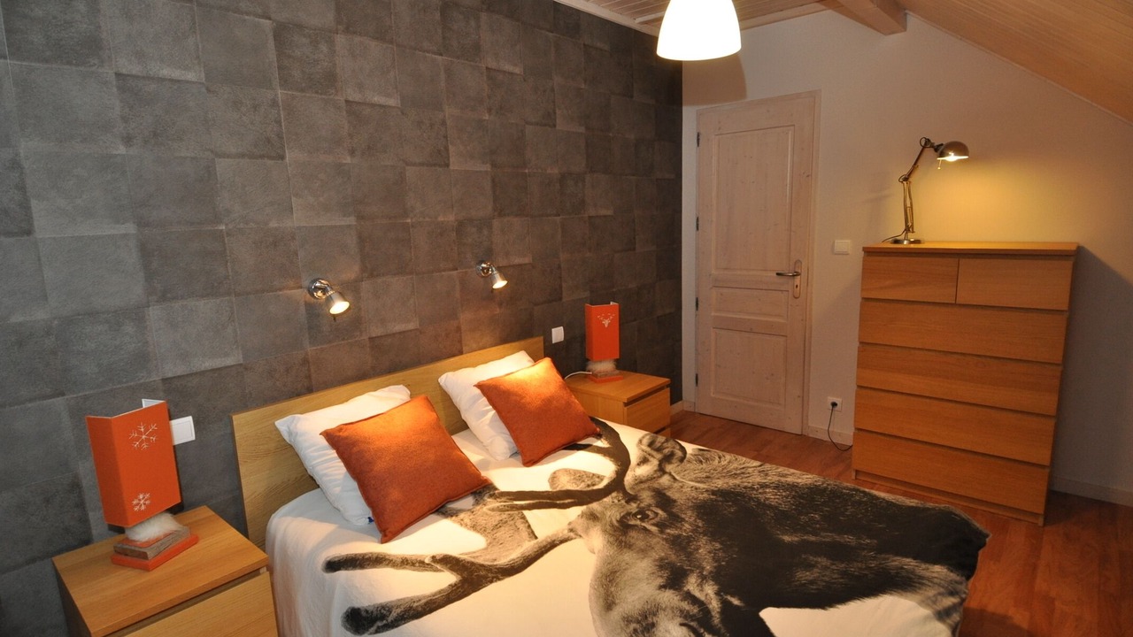 Photo of Bedroom in Premanon