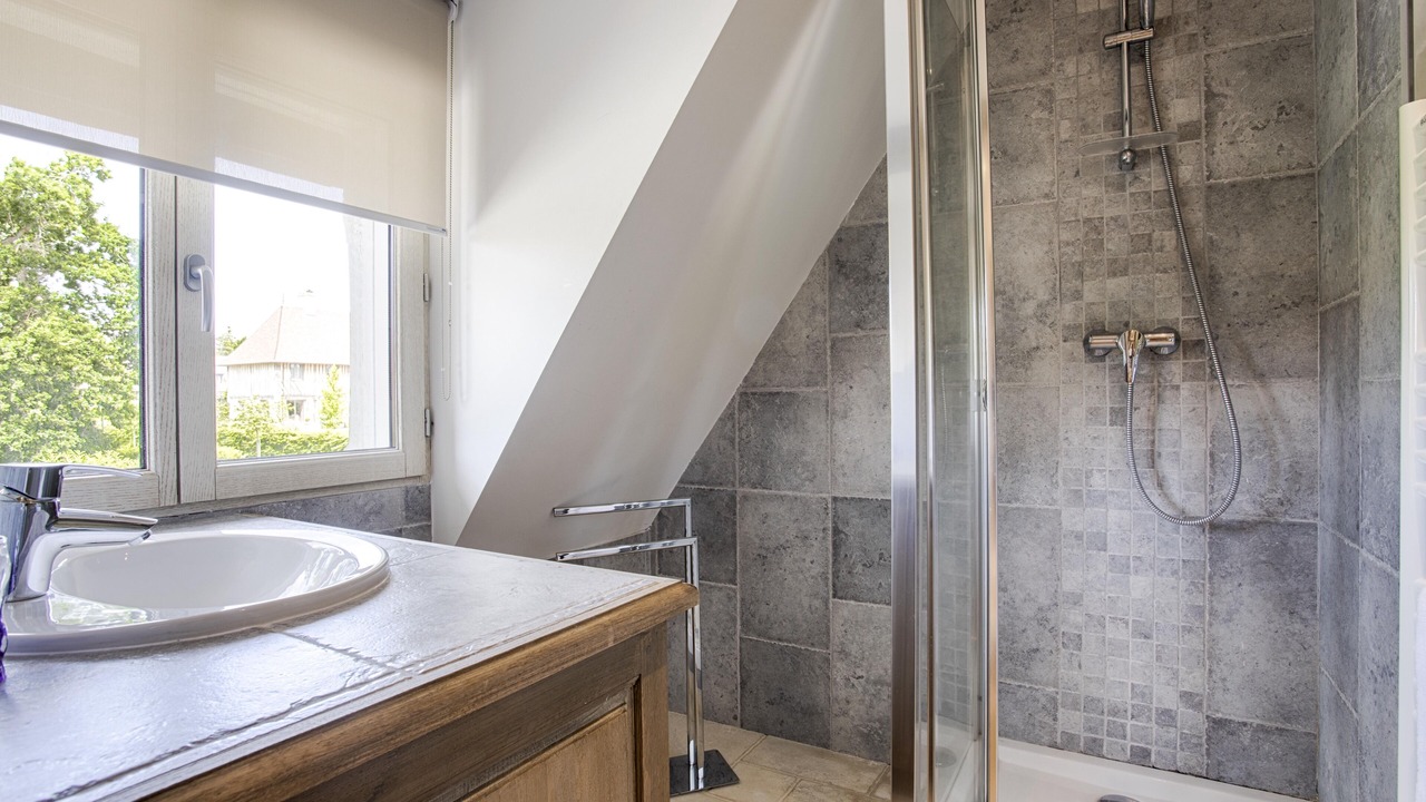 Photo of Bathroom in Touques