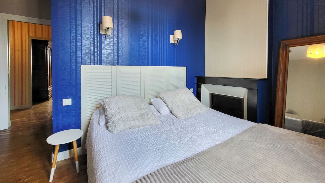 Photo of Bedroom in Saint-Remy-le-Petit