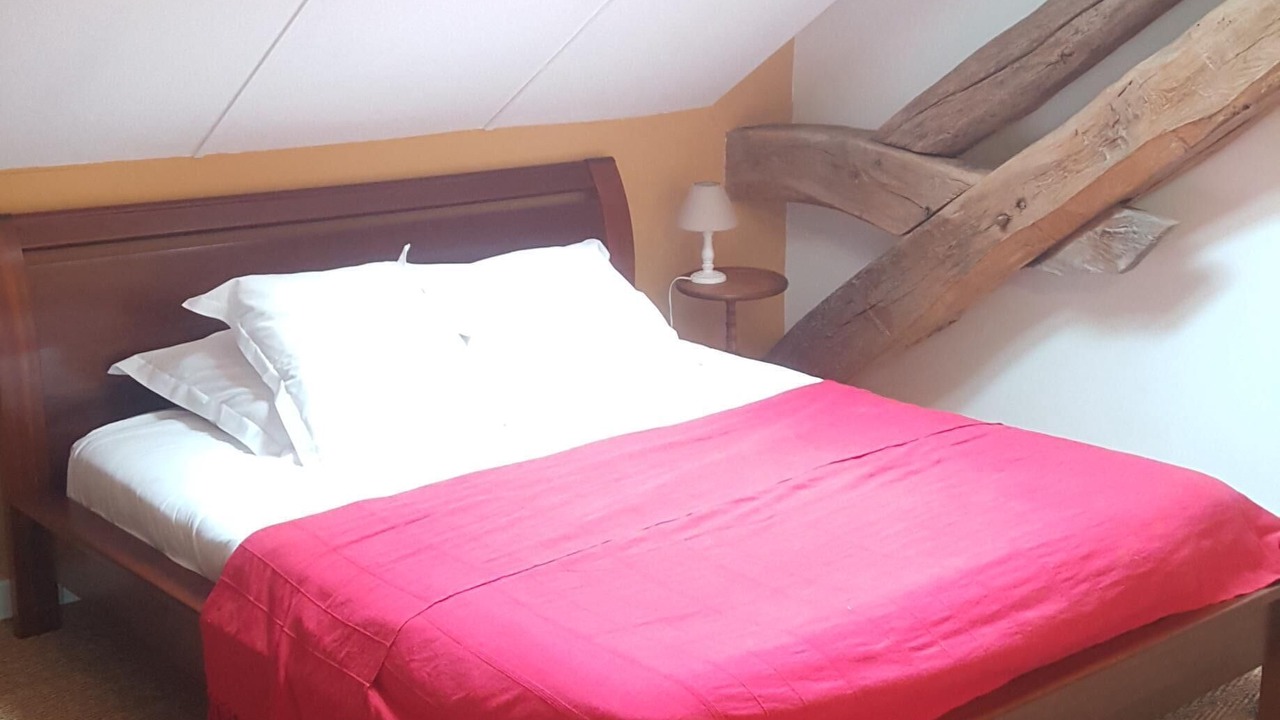 Photo of Bedroom in Pommard