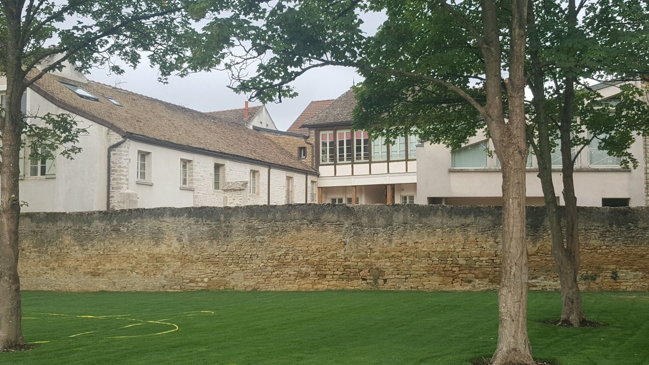 Photo of Others in Pommard