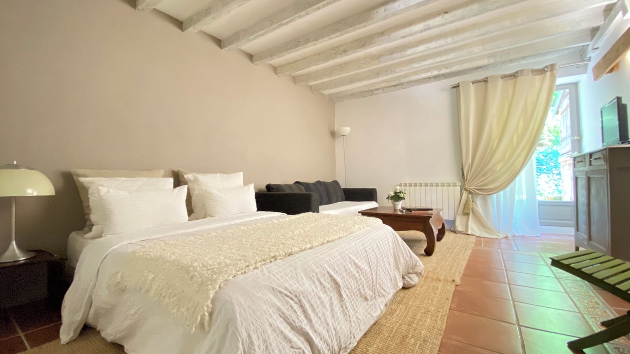 Photo of Bedroom in Cosne-Cours-sur-Loire
