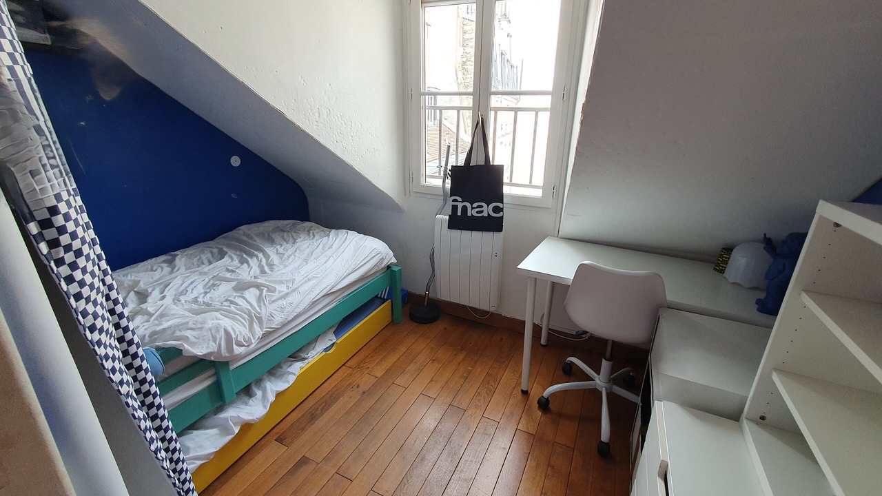 Photo of Bedroom in Val-de-Grace