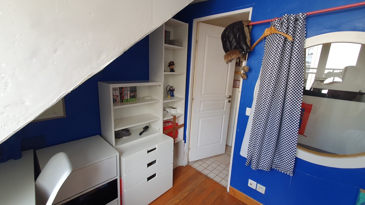 Photo of Bedroom in Val-de-Grace