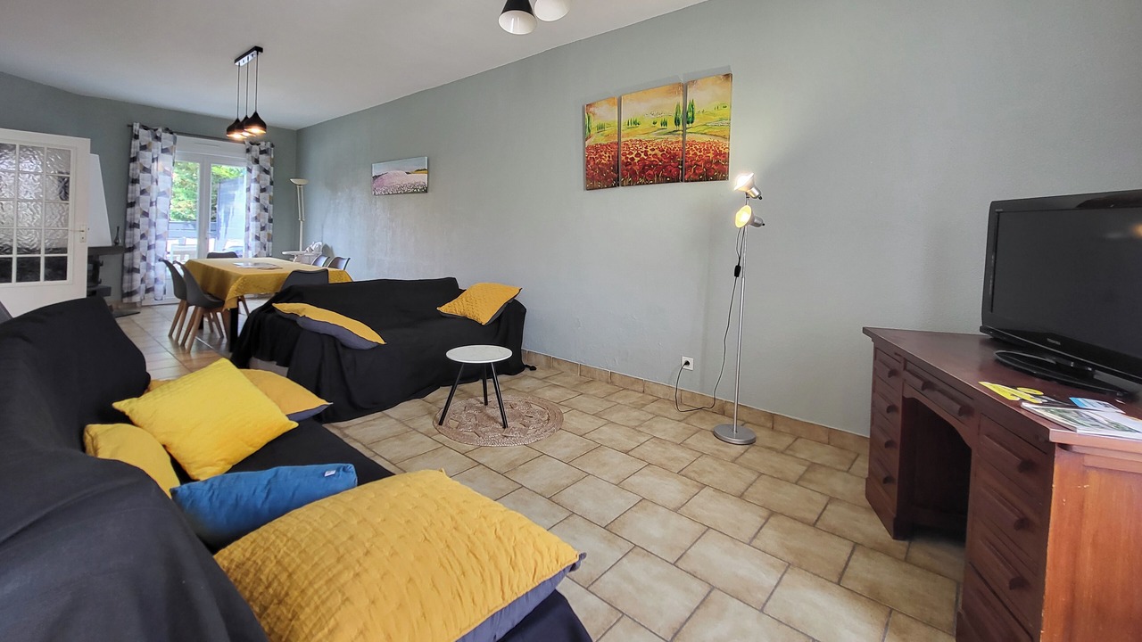 Photo of Livingroom in Saint-Remy-le-Petit