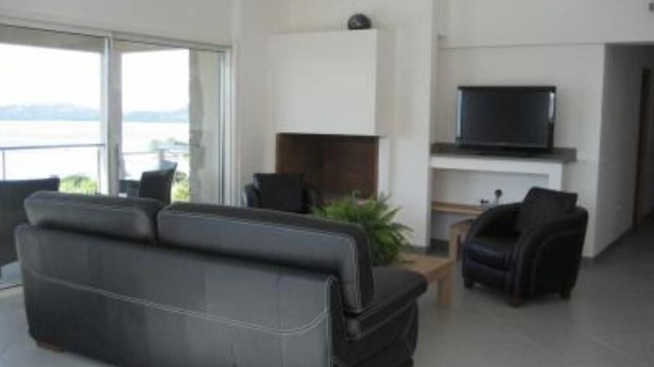 Photo of Livingroom in Pinarellu