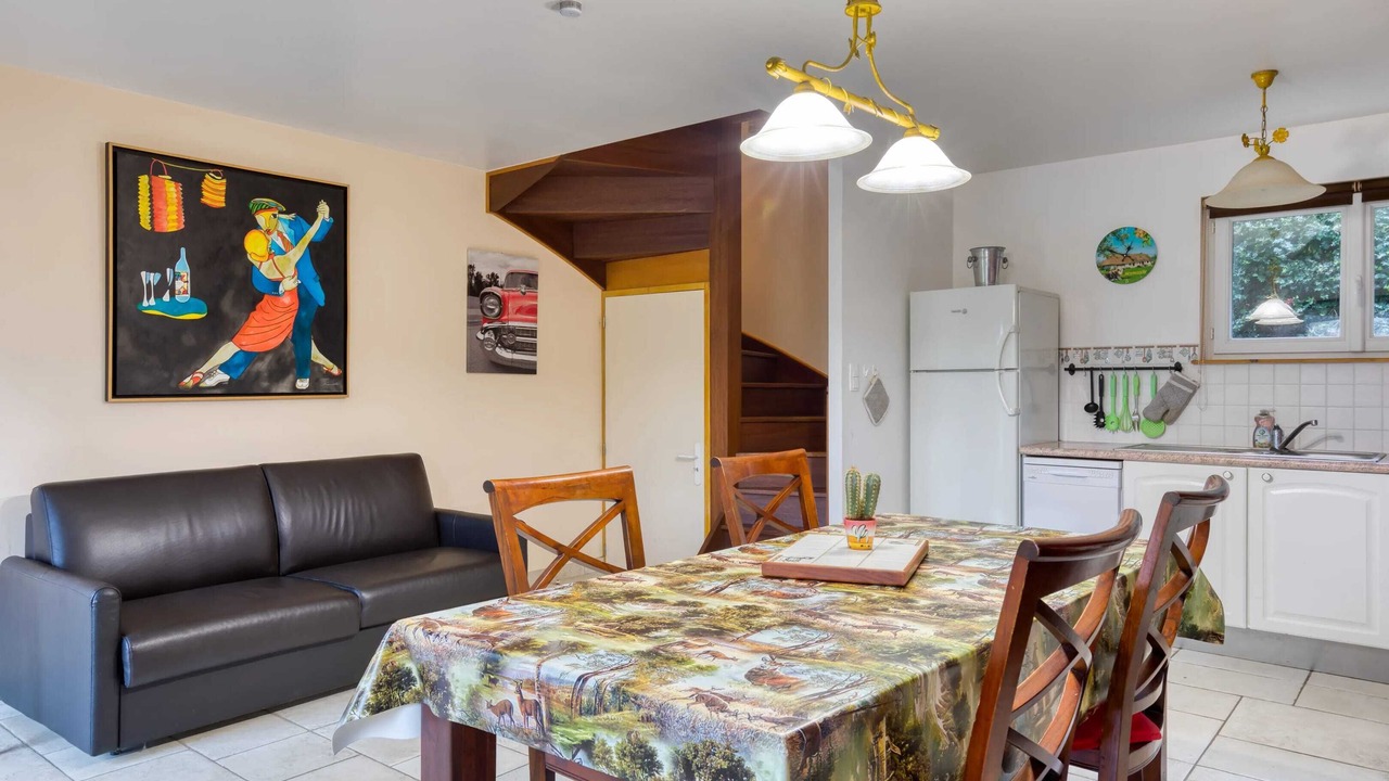 Photo of Livingroom in Saint-Leonard