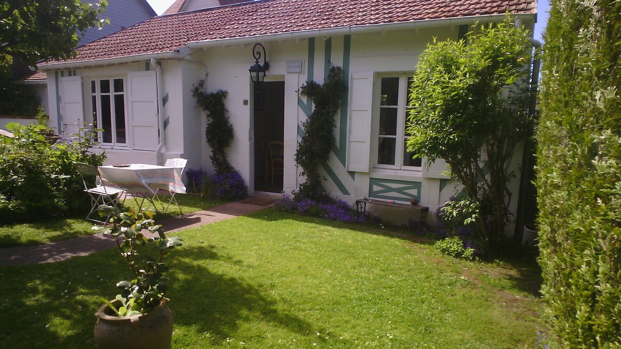 Photo of Patio Balcony in Saint-Arnoult