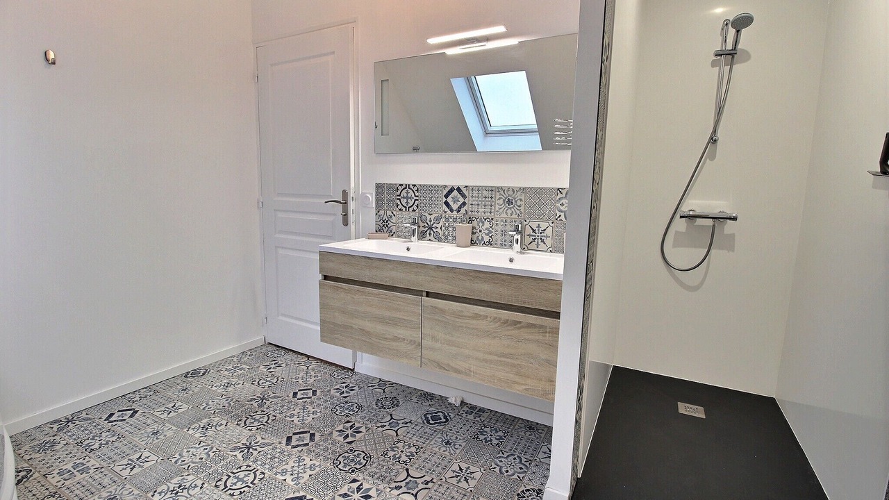 Photo of Bathroom in Fleury