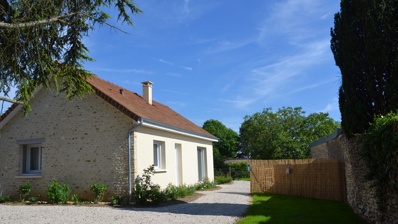 Photo of Outdoor in Menilles