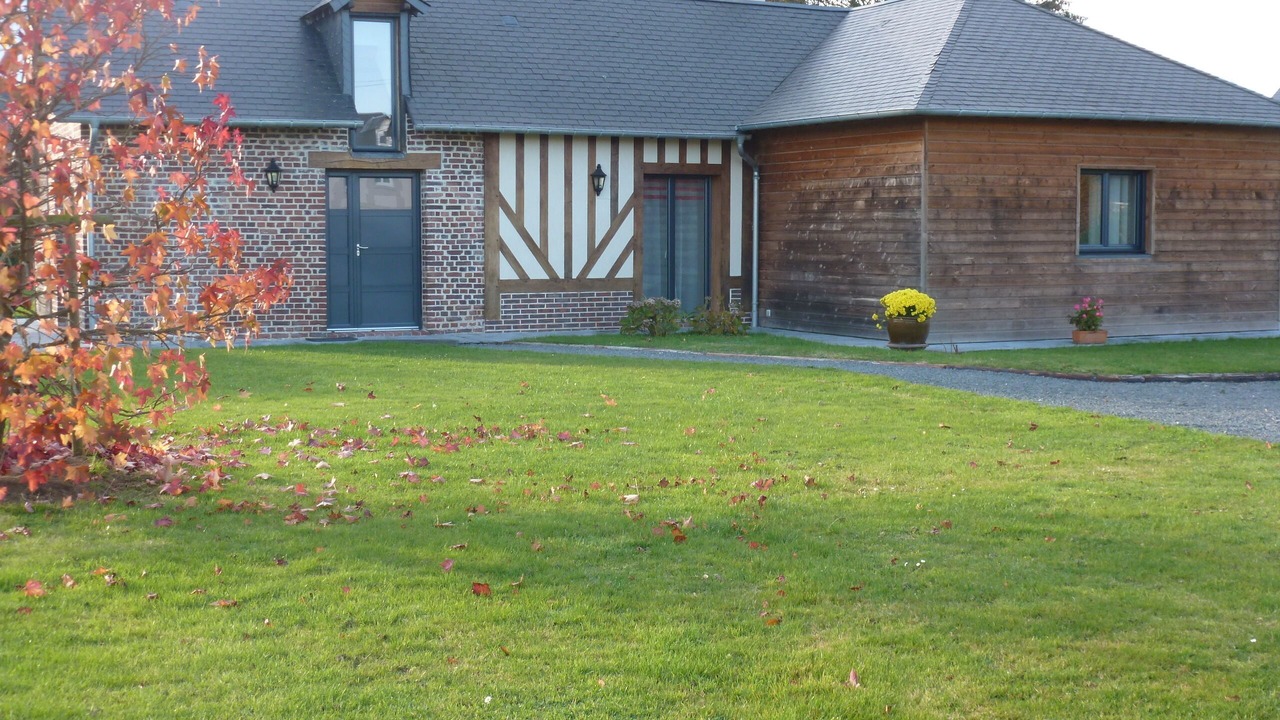 Photo of Outdoor in Ablon