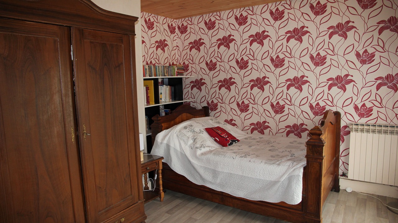 Photo of Bedroom in Louze