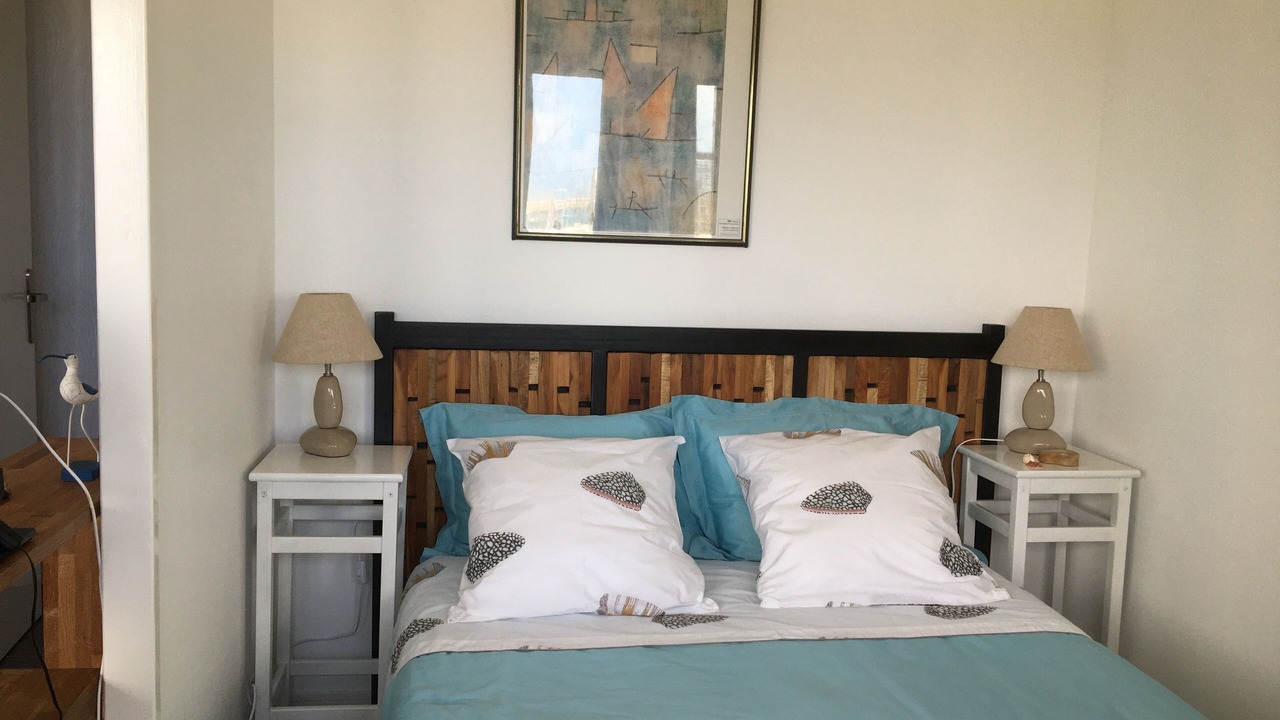 Photo of Bedroom in Port