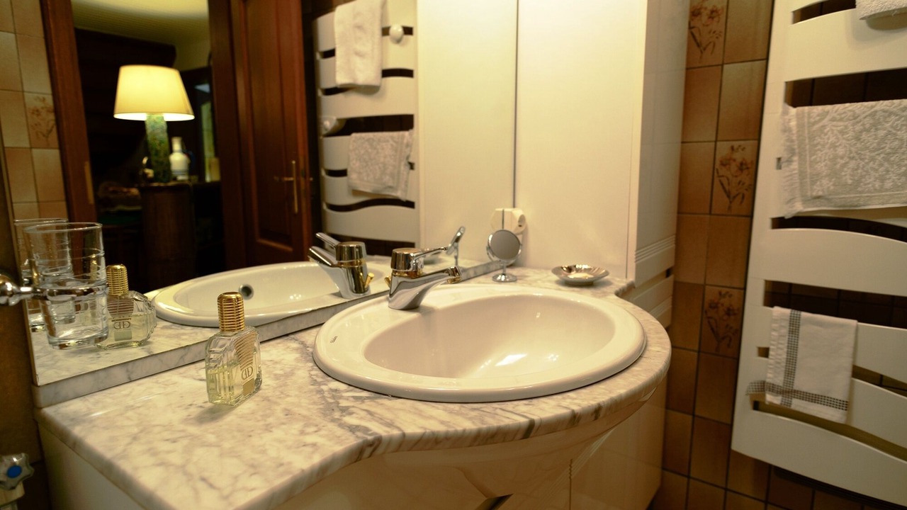 Photo of Bathroom in Windstein