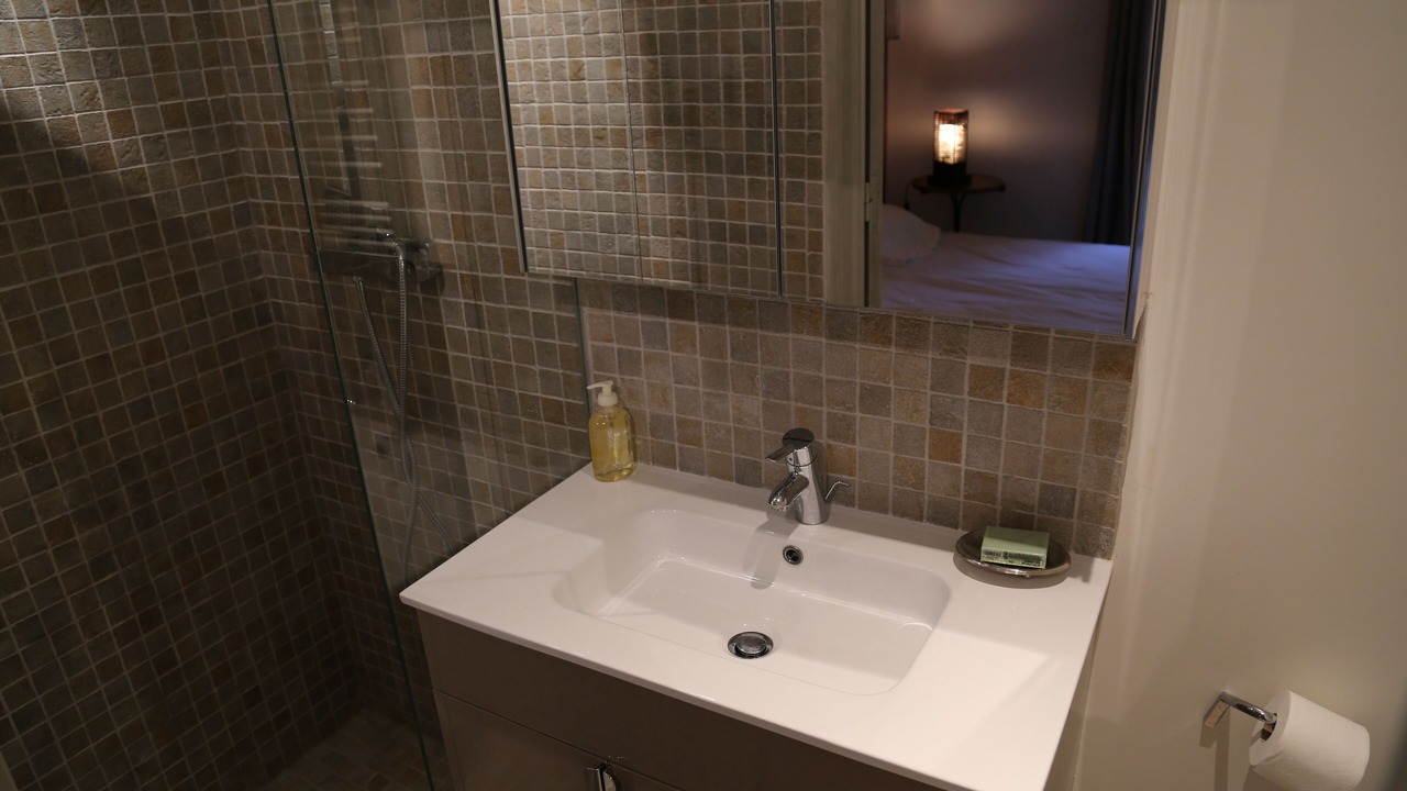 Photo of Bathroom in Vendeuvre-sur-Barse