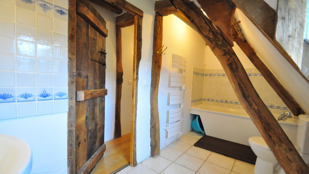 Photo of Bathroom in Offranville