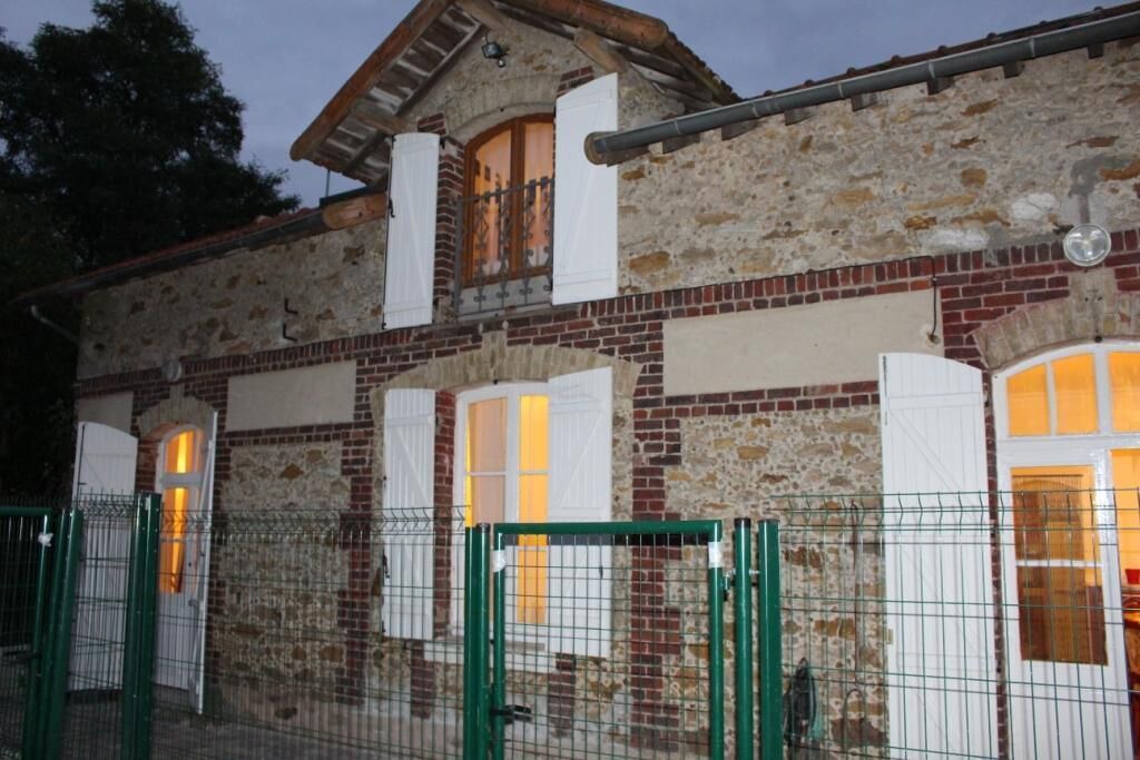 Photo of Outdoor in Touquin