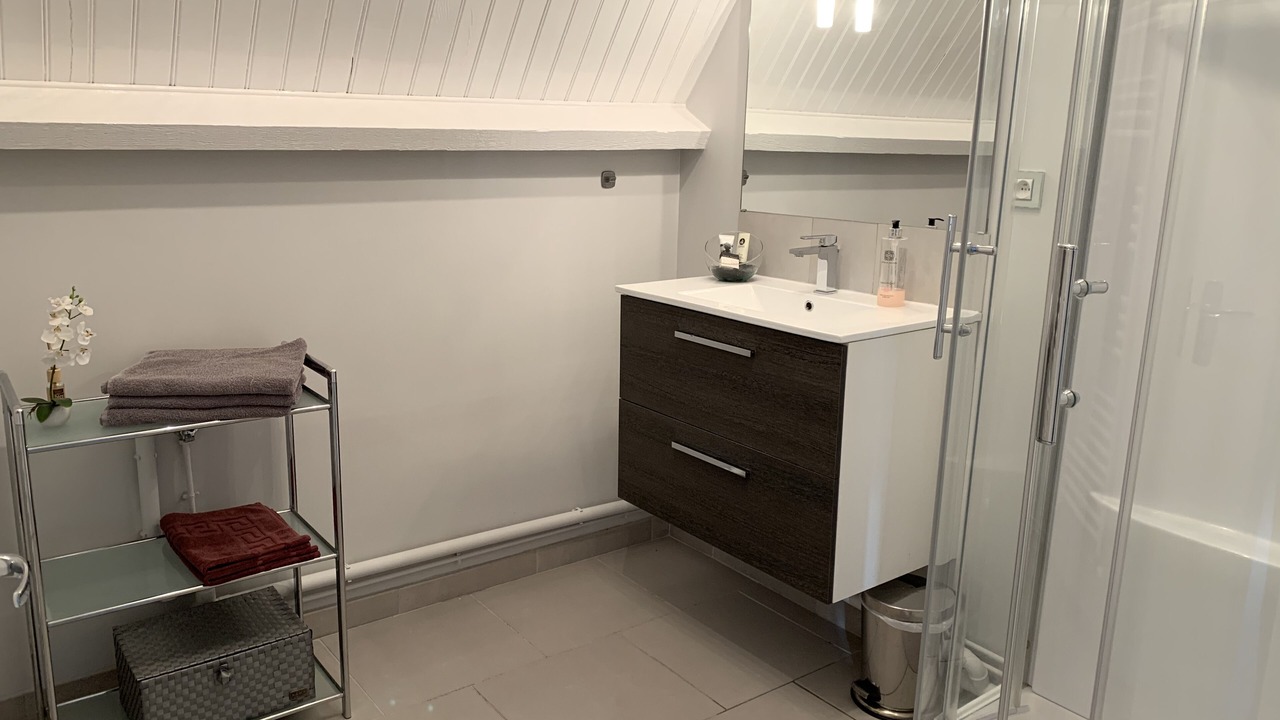Photo of Bathroom in Groffliers